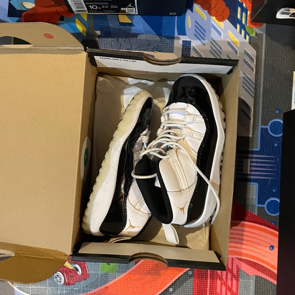 Jordan shoes